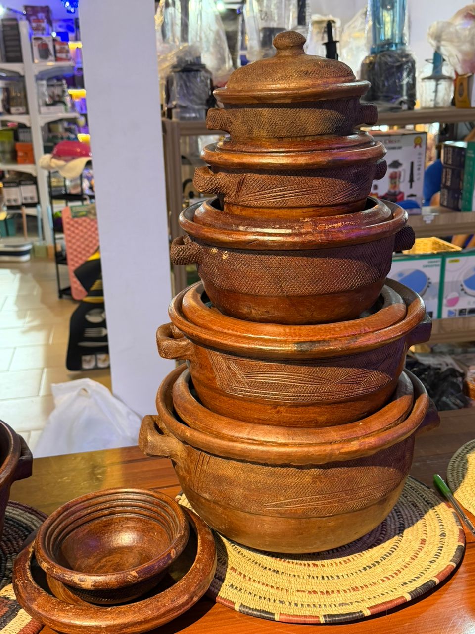 Zora Clay Pot